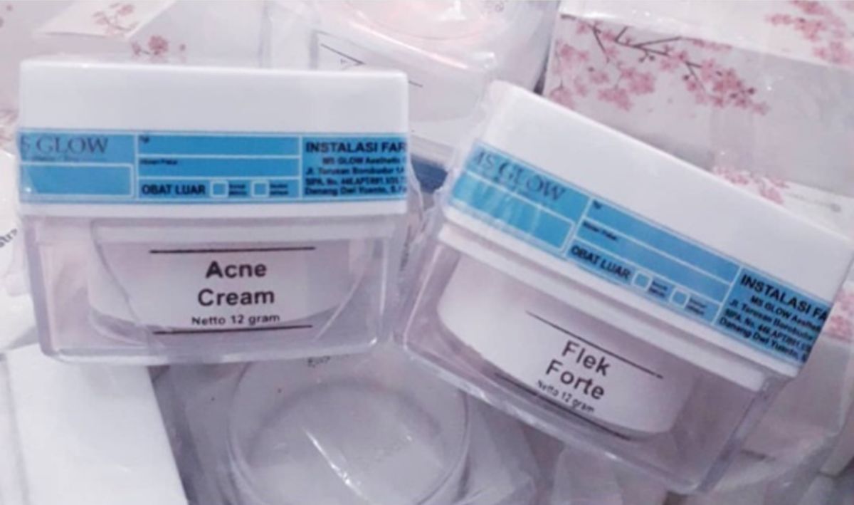 MS Glow Acne Premium Forte: Mengatasi Jerawat Parah MS Glow Acne Premium Forte: Mengatasi Jerawat Parah