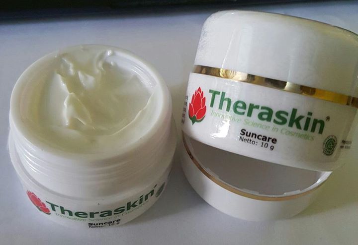 Suncare Theraskin: Kandungan, Manfaat & Cara Pakai Suncare Theraskin: Kandungan, Manfaat & Cara Pakai