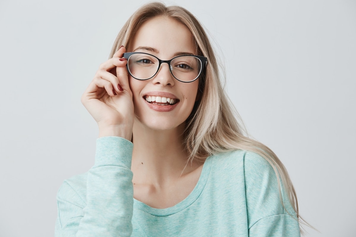 5 Masalah Yang Hanya Bisa Dipahami Pengguna Kacamata