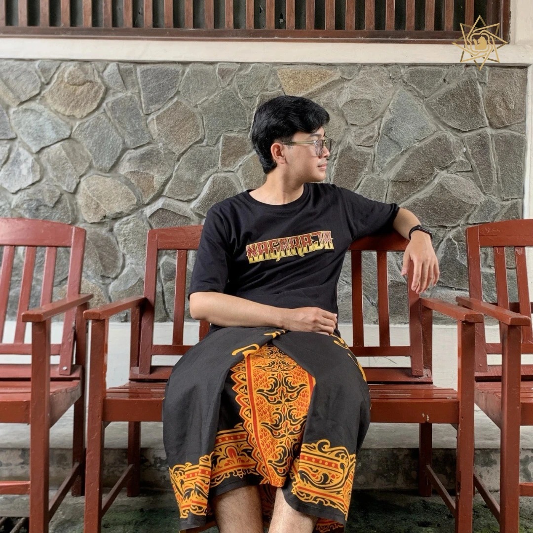 Motif Batik Sarung Nagaraja dari Bijak Jawa
