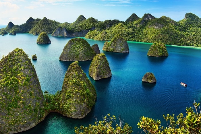 Raja Ampat Makin Diminati Wisatawan Berkat Film Dokumenter Baru