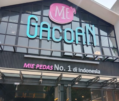 Branding Mie Pedas No. 1 di Indonesia tak terkalahkan 💪